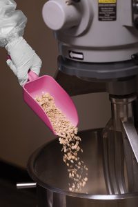 Implementos para la manipulación de alimentos (pala) marca REMCO para Colombia